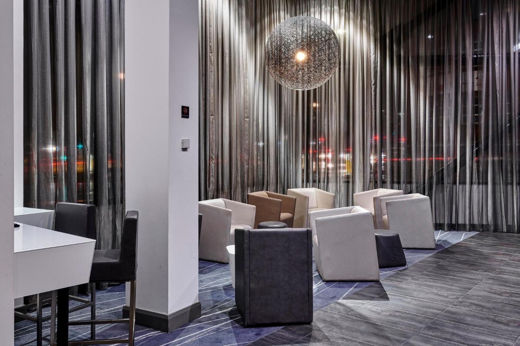 Crowne Plaza Manchester City Centre By Ihg Exterior foto